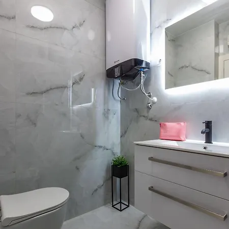 Apartman Exquisite Prestige Luxury With Shared Pool